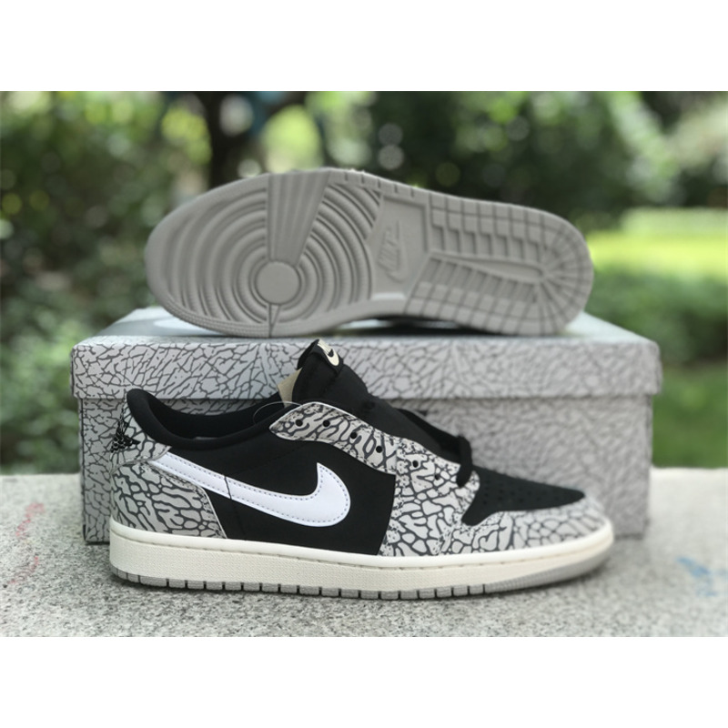 Jordan 1 Retro Low OG Black Cement