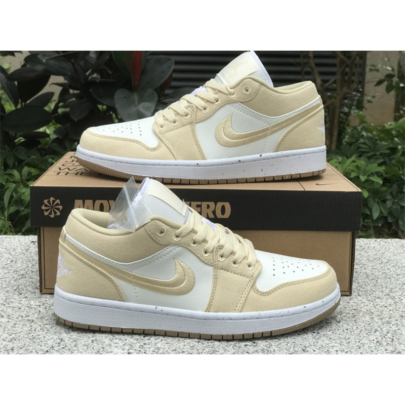 Jordan 1 Low SE In Canvas White And Beige