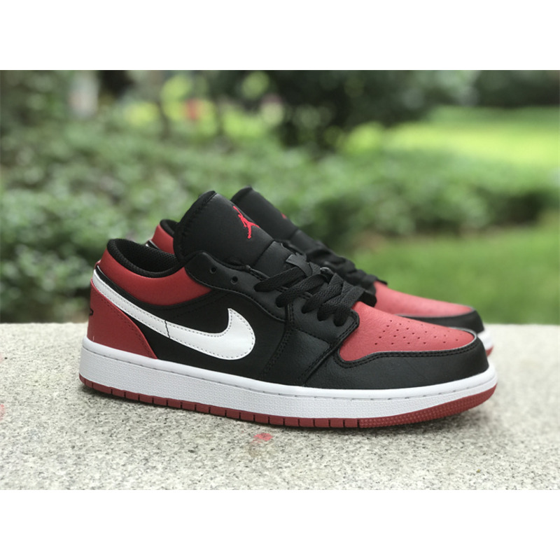 Jordan Air Jordan 1 Low Alternate Bred Toe Sneakers