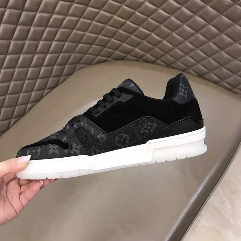 l**is V*t*n  black monogram trainer sneaker