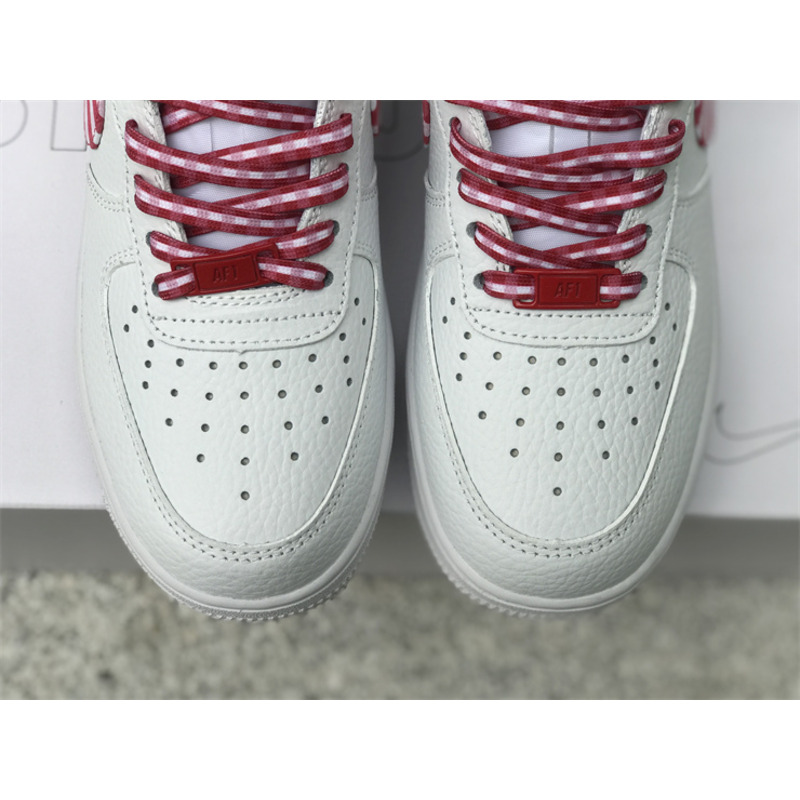 Nike Air Force 1 Low Red Gingham