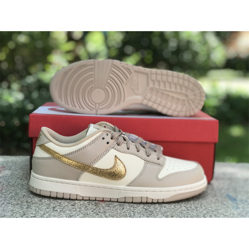 Nike Dunk Low \