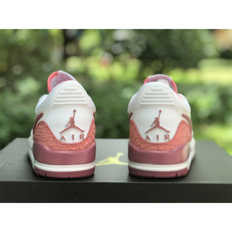 Jordan Legacy 312 Desert Berry