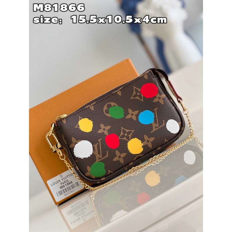 l**is V*t*n x yayoi kusama mini pochette accessoires monogram multicolor