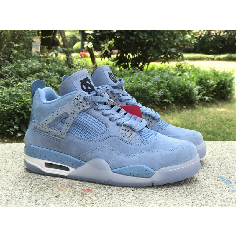 Jordan 4 Retro University Blue