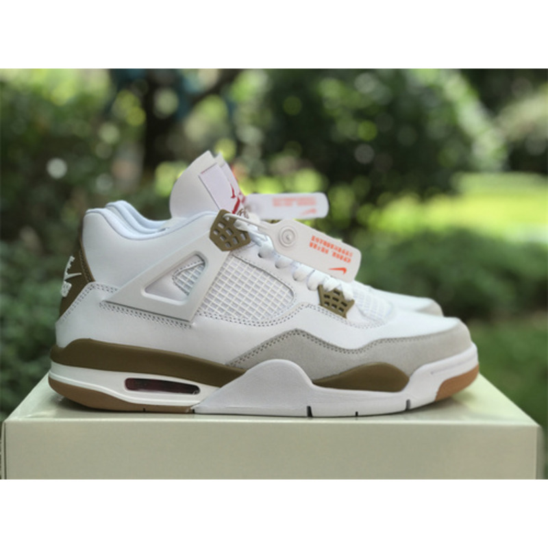 Jordan 4 Retro Light Sand