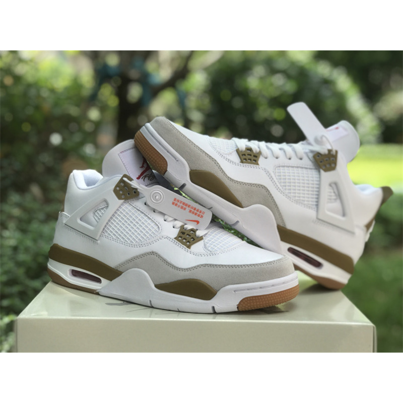 Jordan 4 Retro Light Sand