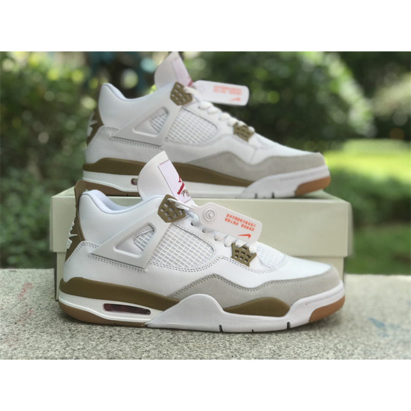 Jordan 4 Retro Light Sand