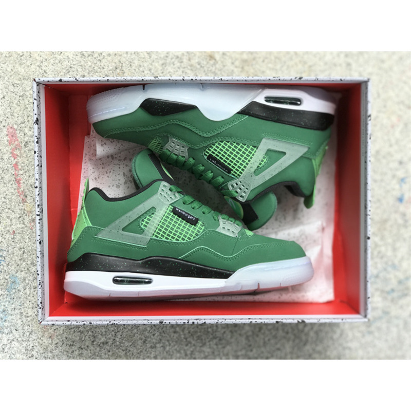 Jordan 4 Sneaker \''Wahlburger\''