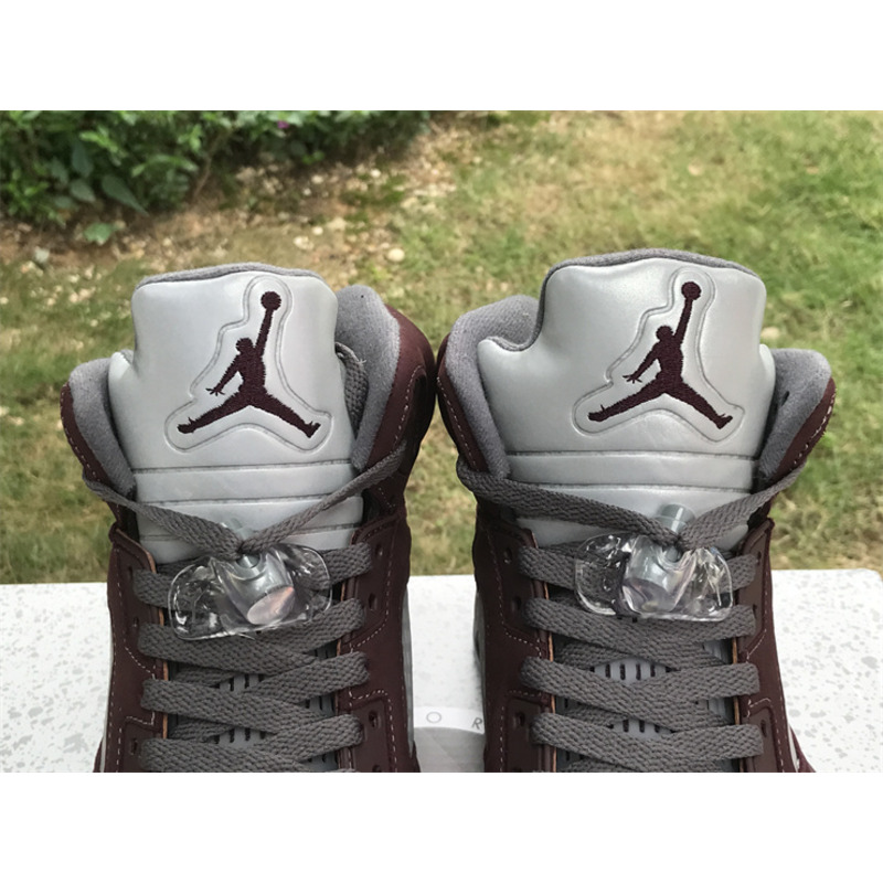 Jordan 5 Retro Burgundy