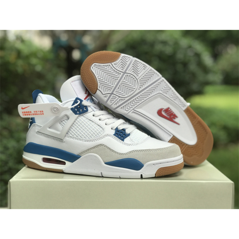 Jordan Retro 4 Sneaker Blue And Grey