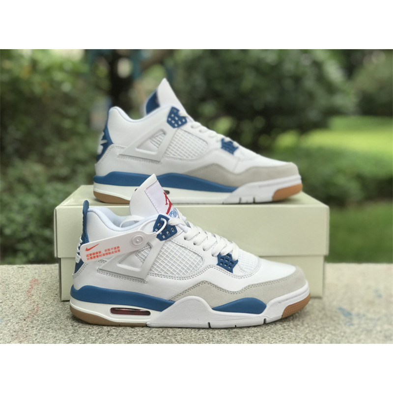 Jordan Retro 4 Sneaker Blue And Grey