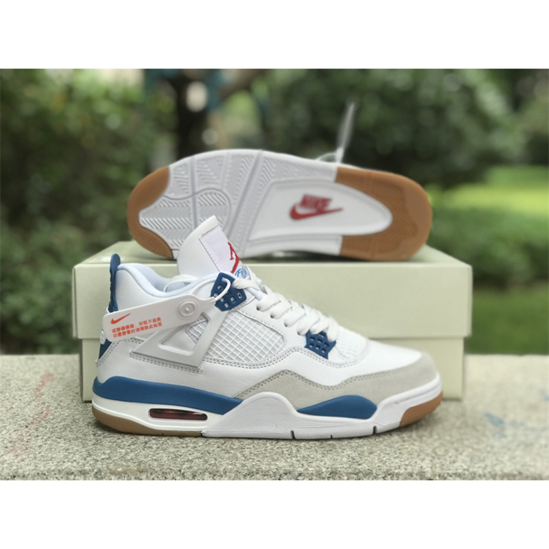 Jordan Retro 4 Sneaker Blue And Grey