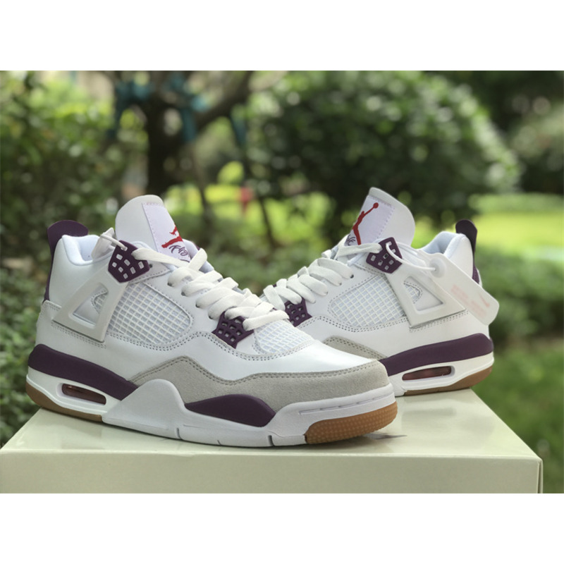 Jordan Retro 4 Sneaker Purple Grey