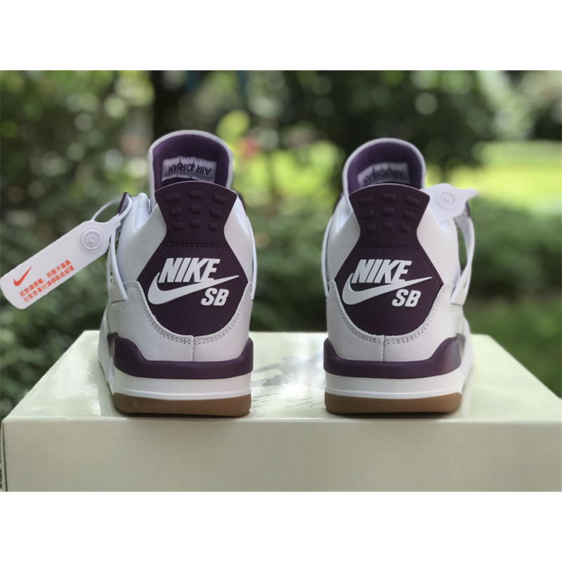 Jordan Retro 4 Sneaker Purple Grey