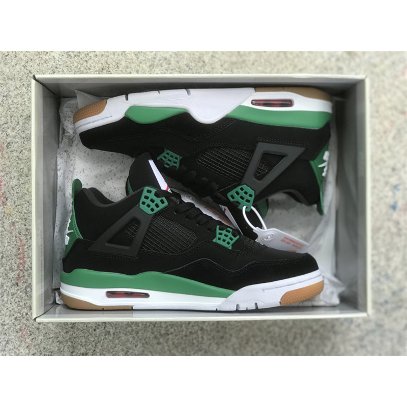 Jordan Retro 4 Black And Green