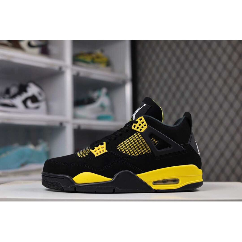 Jordan Air Jordan 4 Thunder Sneakers Yellow And Black