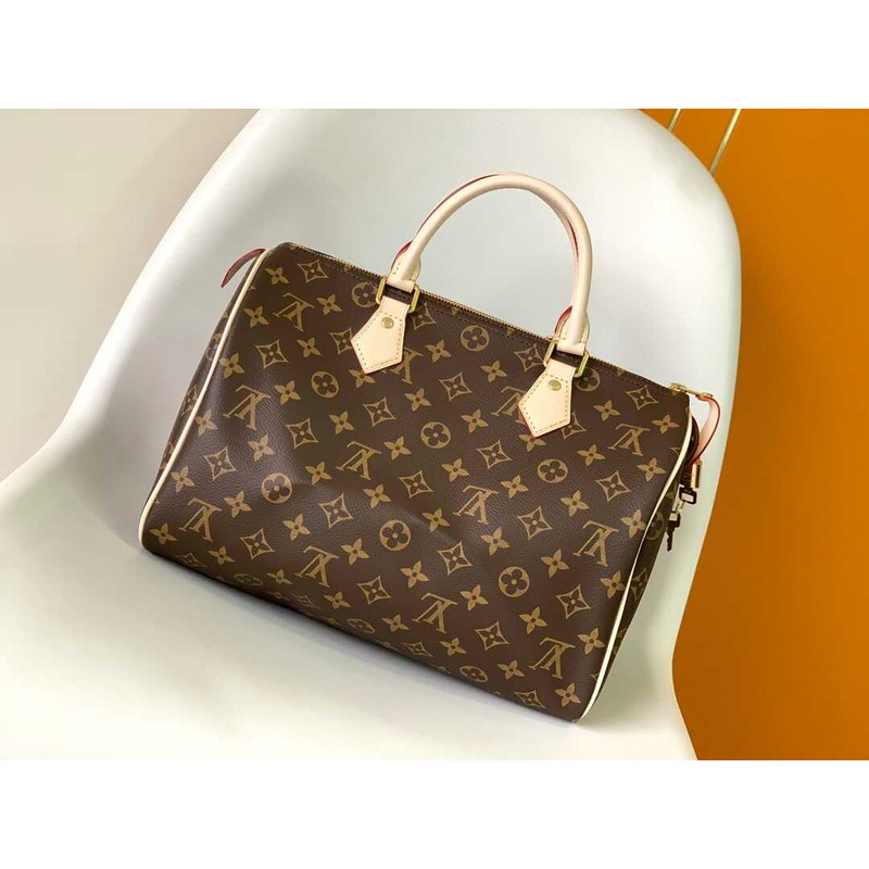 l**is V*t*n m41108 speedy 30 bag