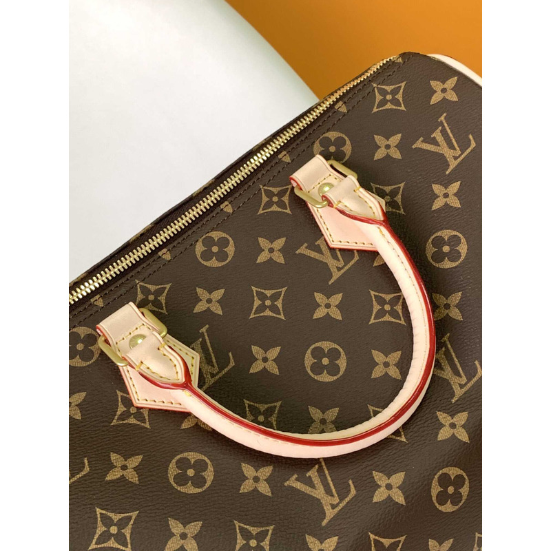 l**is V*t*n m41108 speedy 30 bag