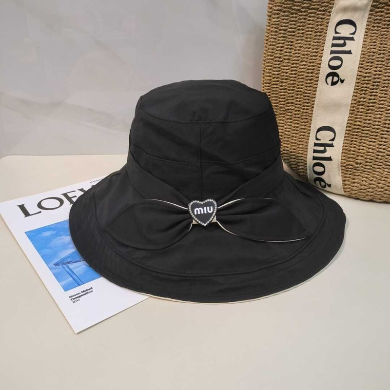 Miu Miu Bow Tie Hat Black