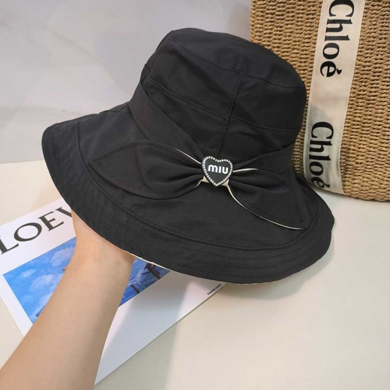 Miu Miu Bow Tie Hat Black