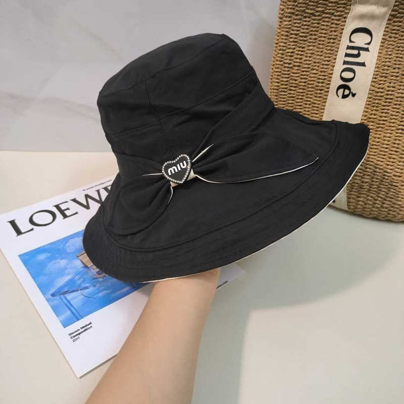 Miu Miu Bow Tie Hat Black