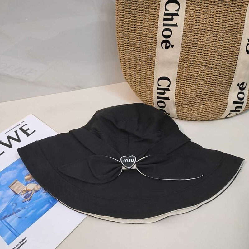 Miu Miu Bow Tie Hat Black