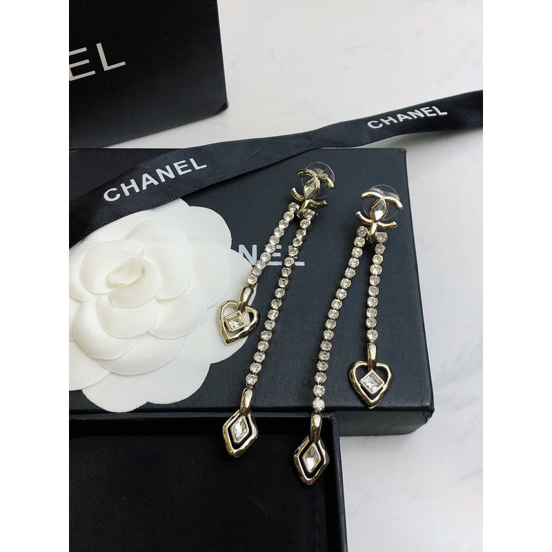 Ch*el long cc earrings