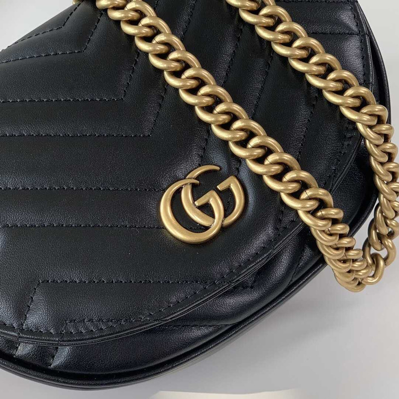 G*u*i gg marmont quilted chain mini bag black