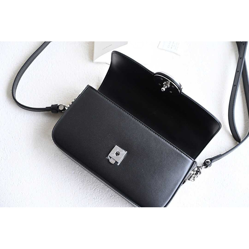 G*u*i petite gg small leather shoulder bag black