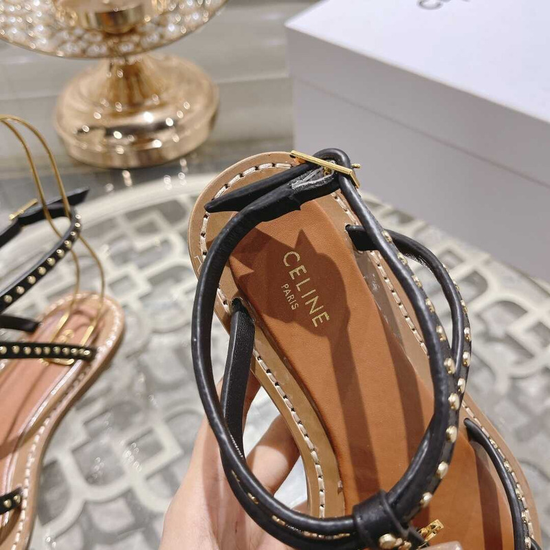 Ce**e crossover strappy sandals black