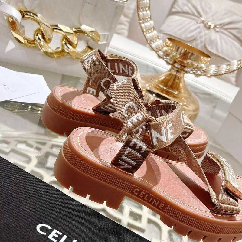 Ce**e strappy chunky sandals pink