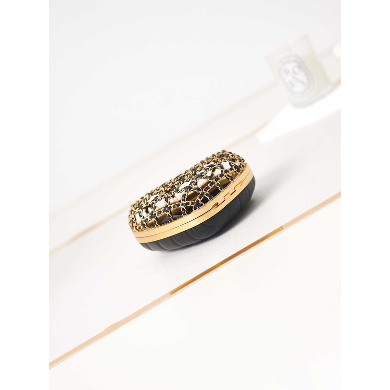 Ch*el heart minaudiere lambskin & gold-tone metal black