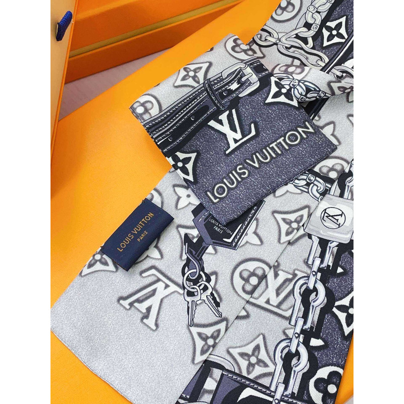 l**is V*t*n monogram jacquard denim scarf grey and black