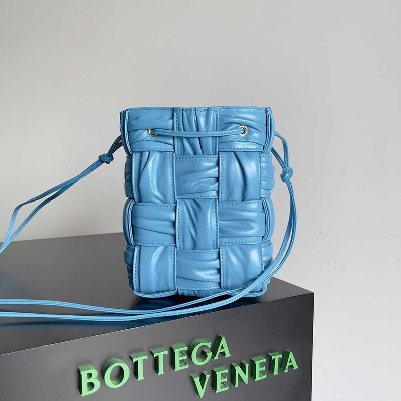 Bo*te*ga ve*ne*ta small sheepskin cassette bucket bag blue