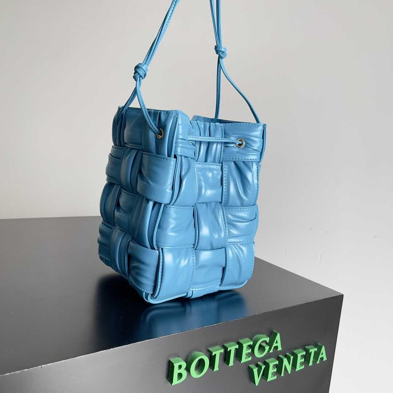 Bo*te*ga ve*ne*ta small sheepskin cassette bucket bag blue