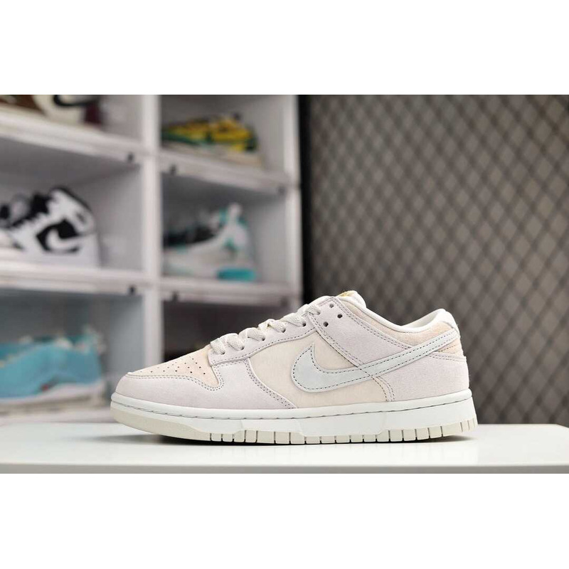 Nike Dunk Low PRM \''Vast Grey\''