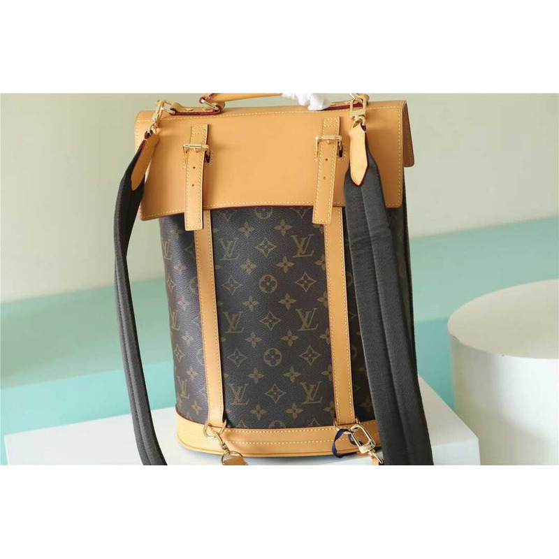 l**is V*t*n monogram backpack