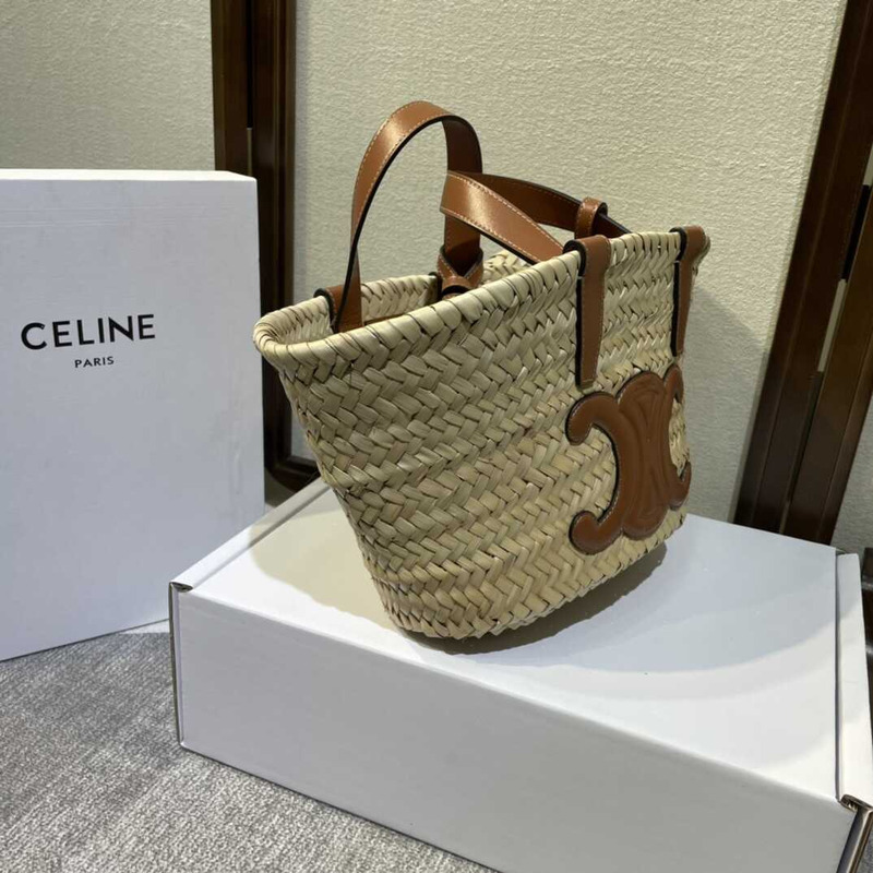 teen triomphe Ce**e classic panier in palme leaves and laminated calfskin natural / tan