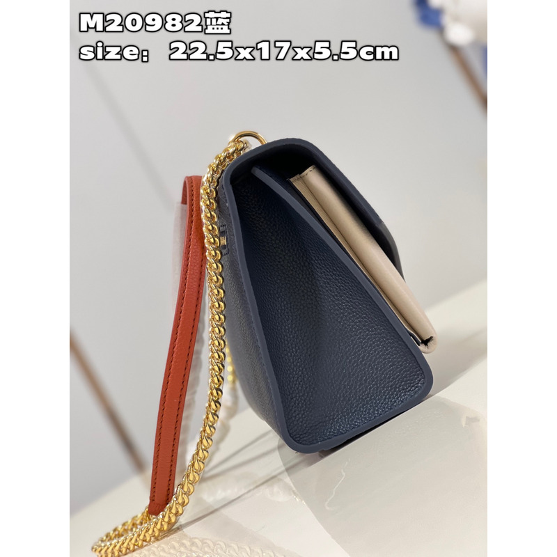 l**is V*t*n mylockme grained calfskin chain bag