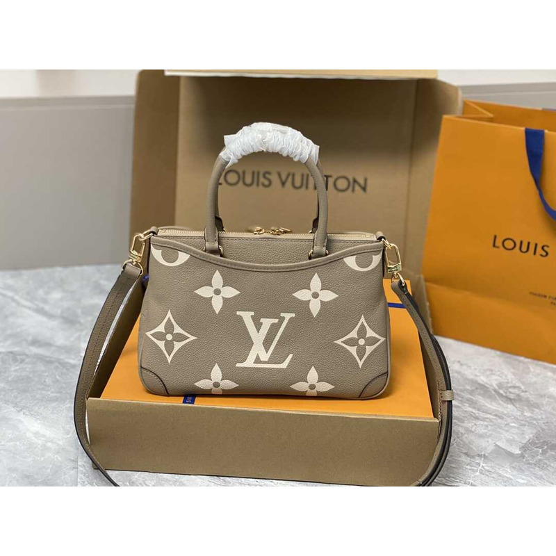 l**is V*t*n trianon pm tote cream beige