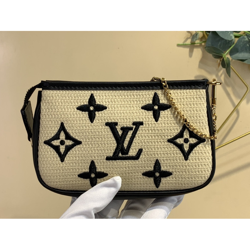 l**is V*t*n mini pochette accessoires black