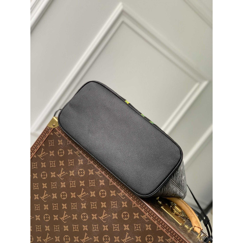 l**is V*t*n x yayoi kusama monogram neverfull black