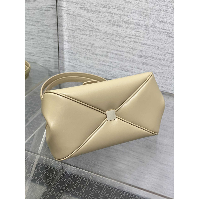 D*or small D*or key bag box calfskin beige