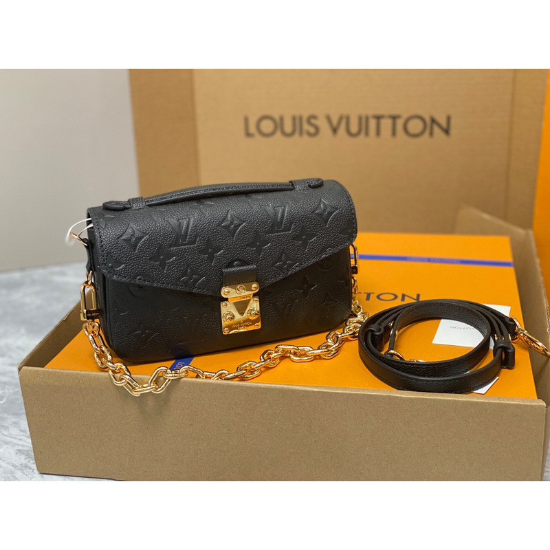 l**is V*t*n pochette métis east west black bag