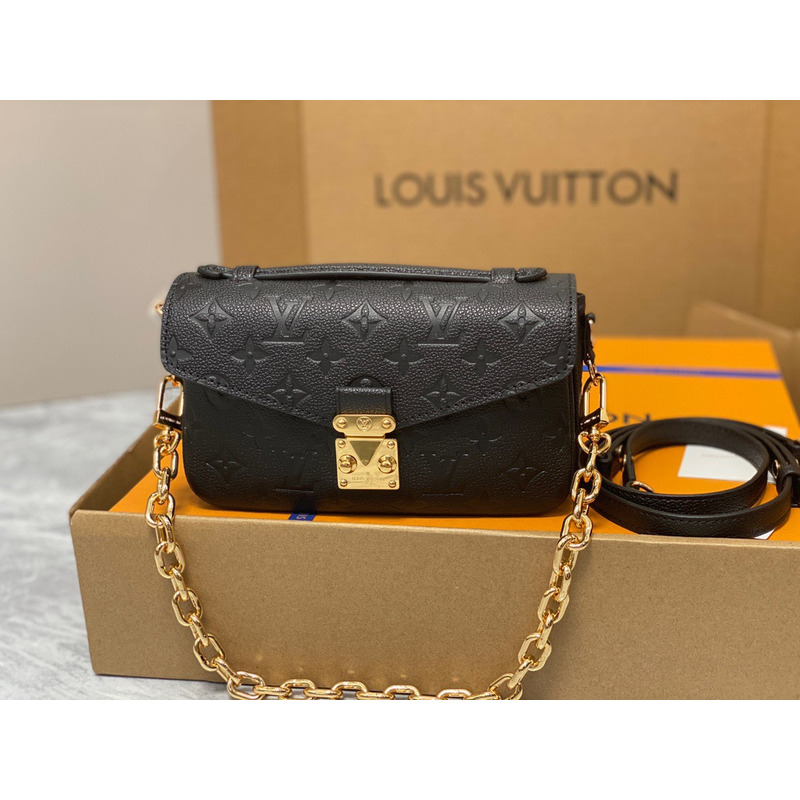 l**is V*t*n pochette métis east west black bag