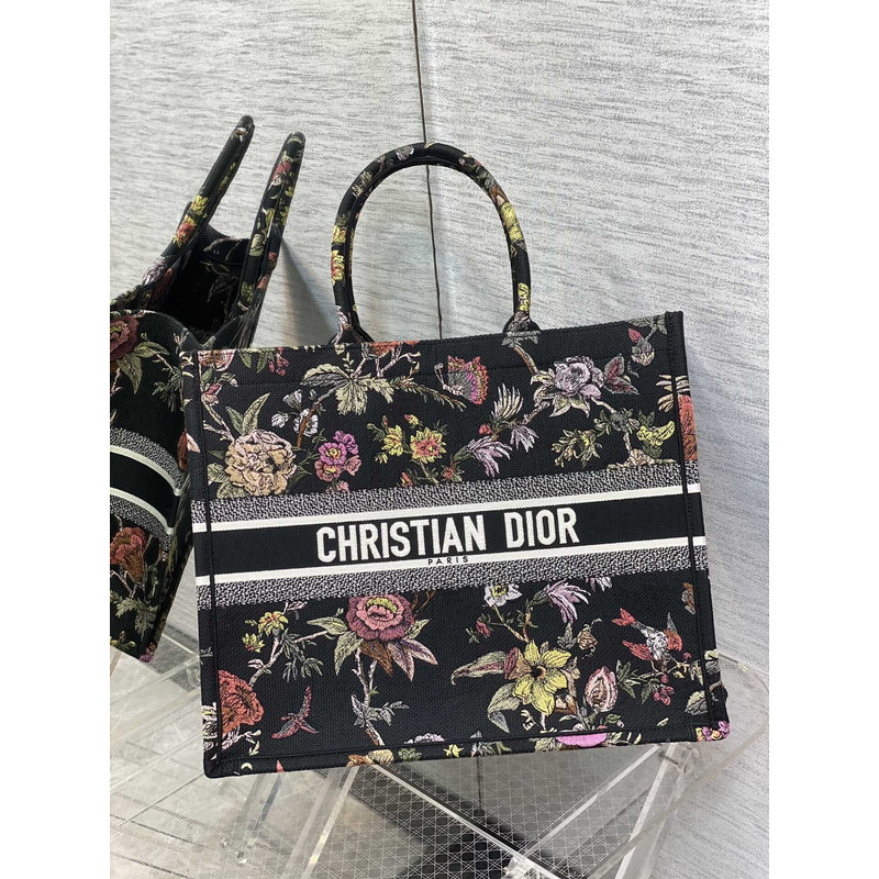 D*or large D*or book tote handbag embroidery