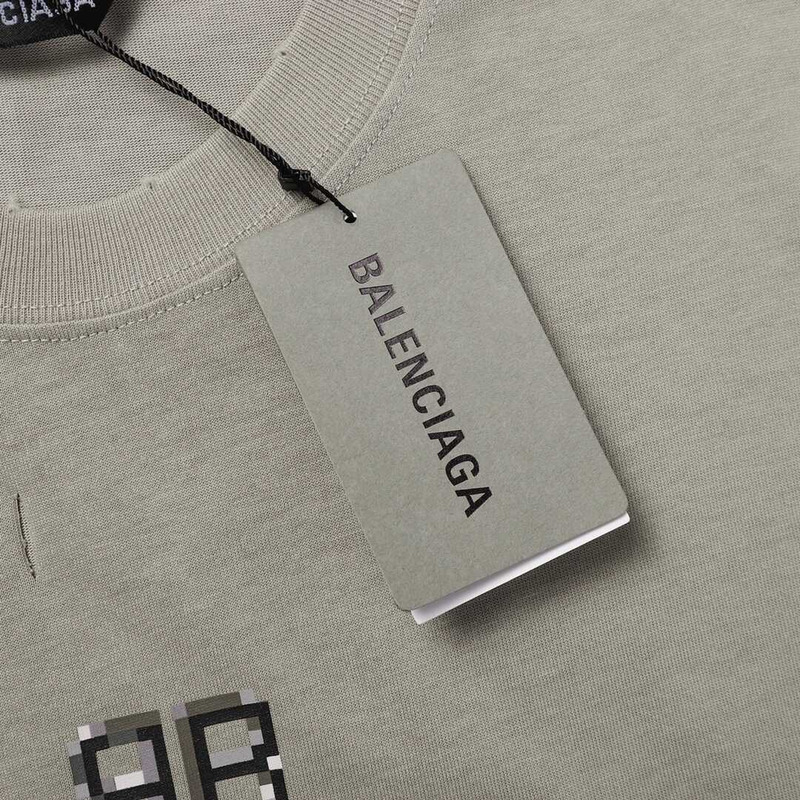 Ba*len*cia*ga bb pixel boxy t-shirt grey