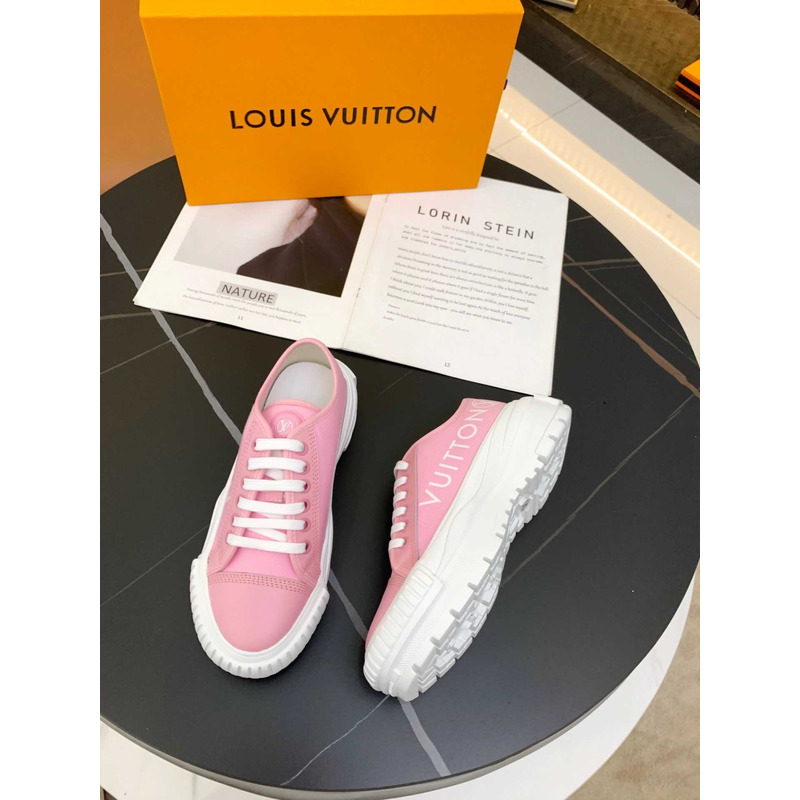 l**is V*t*n lv squad sneaker pink