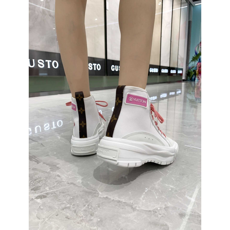 l**is V*t*n lv squad sneaker high top pink